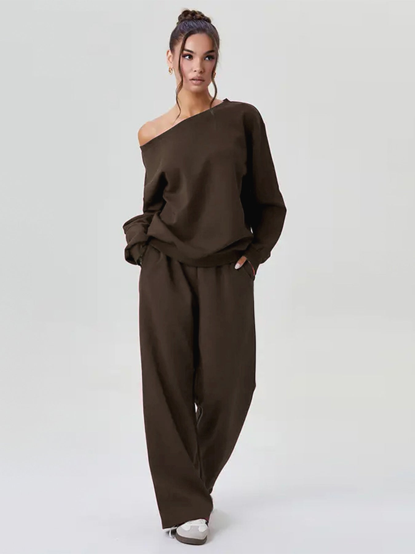 New winter style, fashionable and versatile off-shoulder design, Amazon trendy sporty casual suit